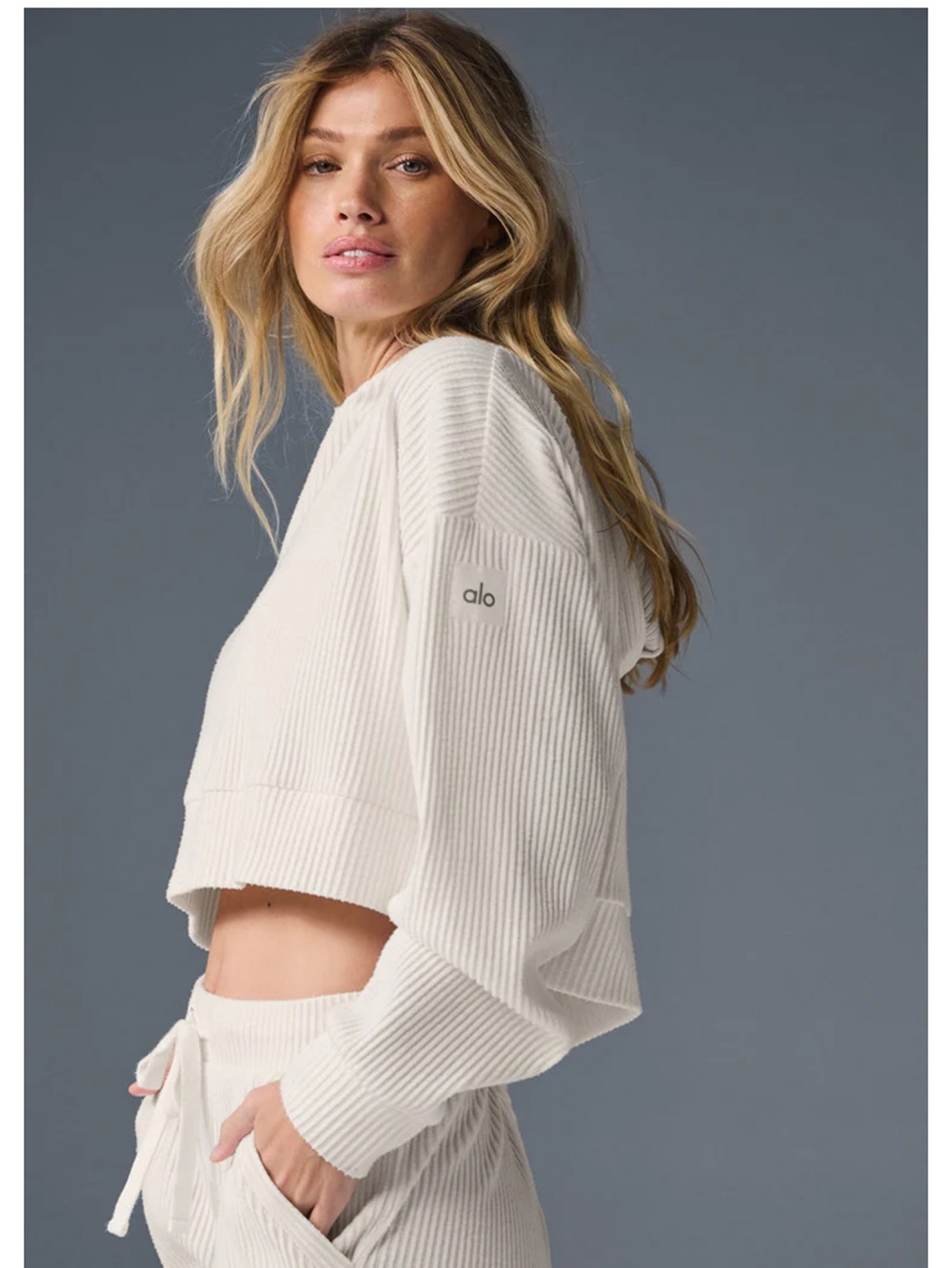 ALO Yoga Ivory Ribbed Cropped Hoodie